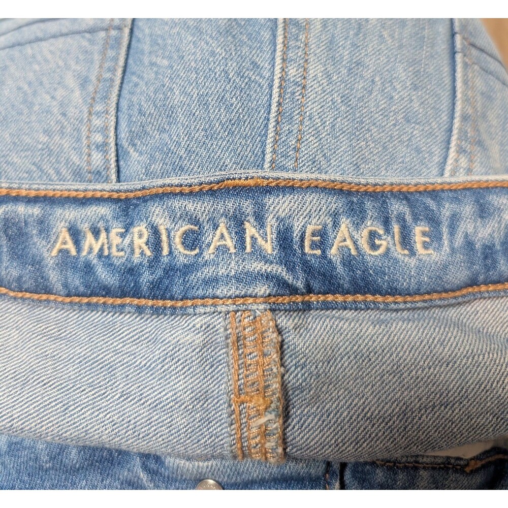 American Eagle Size 14 Mom Jean Ripped Distressed Medium Wash 90s Grunge Indie - Picture 4 of 8